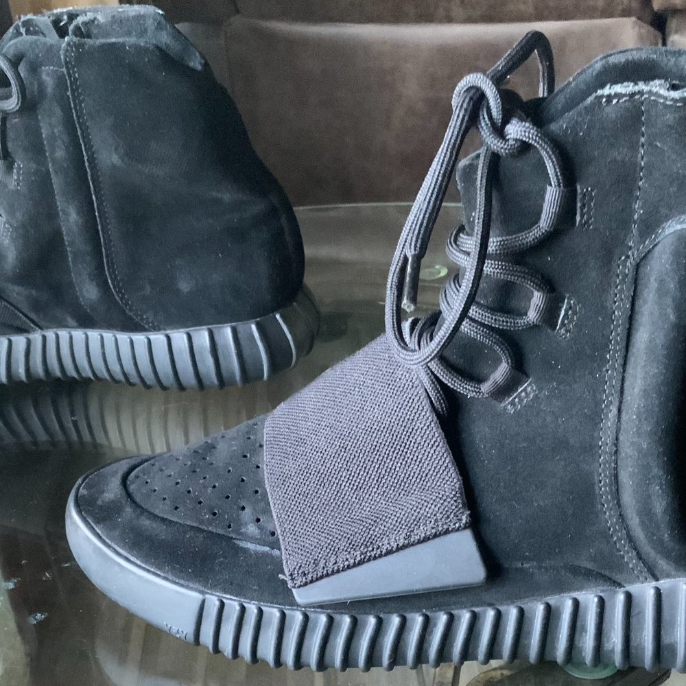 Adidas Yeezy Boost 750 BLACK Size 10
